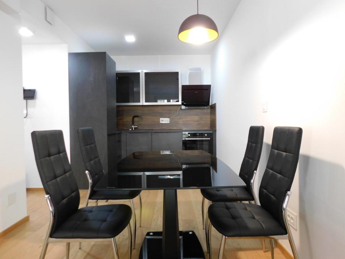 Ideal Ljubljana Homebase Εξωτερικό φωτογραφία