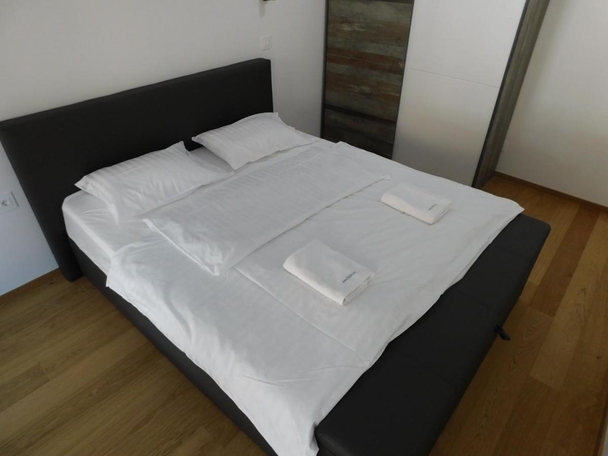 Ideal Ljubljana Homebase Εξωτερικό φωτογραφία